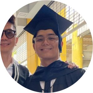 Isaiah Vhong Navarro - Vhong Navarro's son