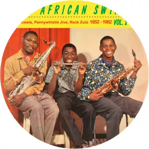 Isaya Mwinamo - Musical artist