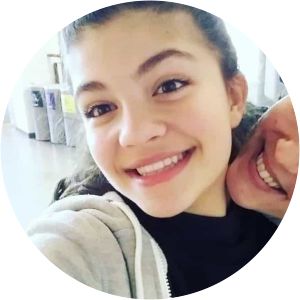 Isis Zarcos photograph