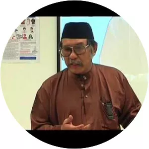 Ismail Embong photograph