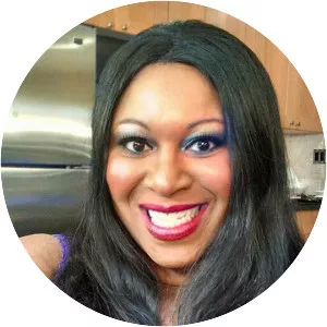 Issa Pointer - American singer