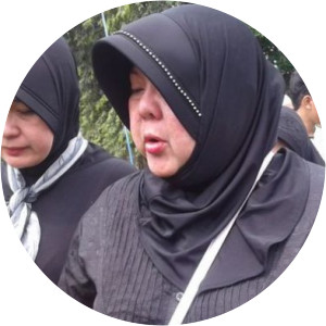 Isverina Andriany - Tasya's mother