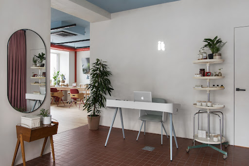 It-girls, nail spot - Nail salon in Moscow, Russia