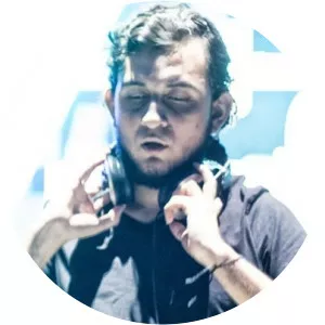 Ithur - Musical artist