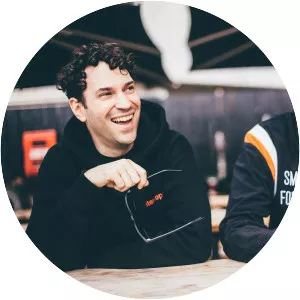 Itsthereal - Musical group