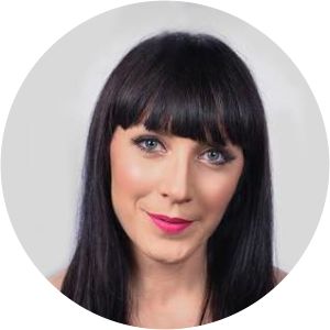 Iva Močibob Musician