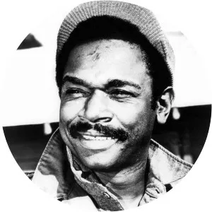 Ivan Dixon - American actor