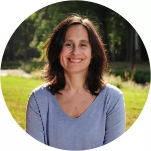 Ivon Pelasula - Actress