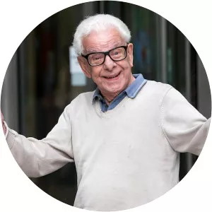 Jackie Cryer photograph