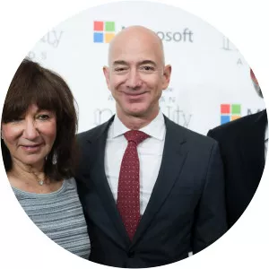 Jacklyn Bezos