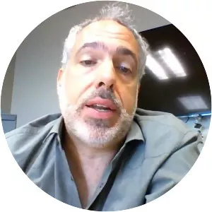 Jacob Ribicoff - Sound editor