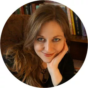 Jacqueline West - American writer