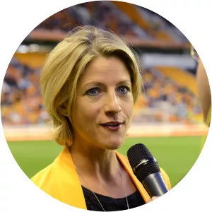 Jacqui Oatley