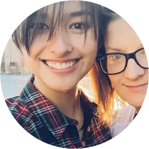 Jacqulyn Elizabeth Hanley - Liza Soberano's mother