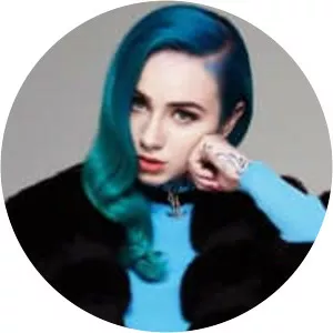 Jaira Burns - American singer-songwriter