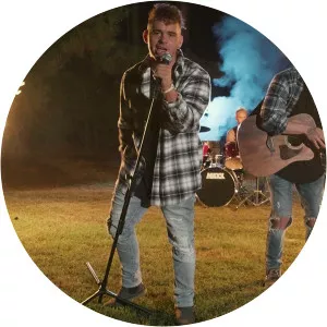 Jake Banfield - Singer