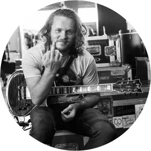 Jake Hardy - Guitarist