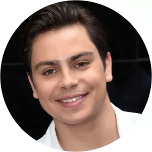 Jake T. Austin