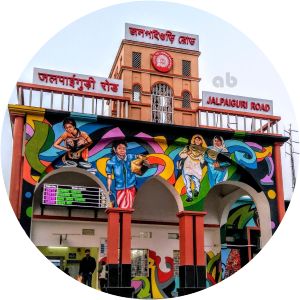 Jalpaiguri Road railway station