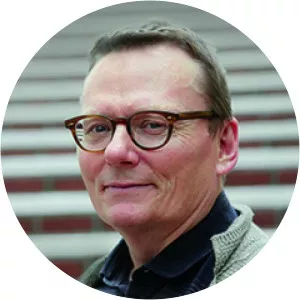 James A. Robinson - British economist