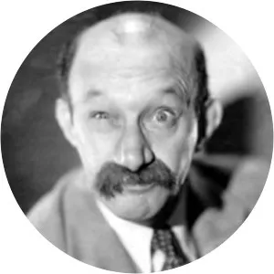 James Finlayson