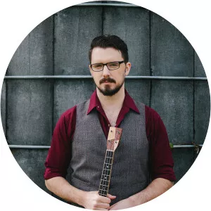 James Hill - British film director