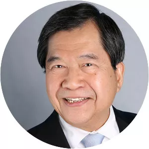 James L. Go - John Gokongwei's brother