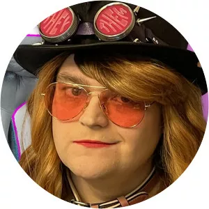 James Stephanie Sterling - Journalist