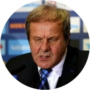 Ján Kozák - Slovak football coach