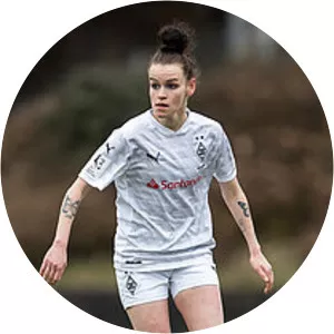 Jana Kaiser - Football player