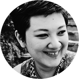 Janaina Tokitaka - Author