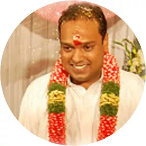 Janani Iswariya photograph