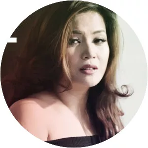 Janelle Jamer - TV host