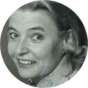 Janet Davies - English actress