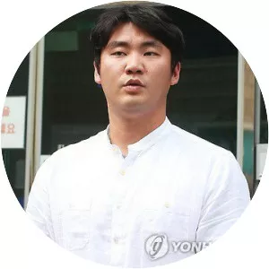 Jang Sung-Woo - Baseball player