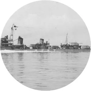 Japanese destroyer Asagumo