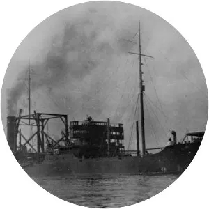 Japanese seaplane tender Kamoi - Oiler