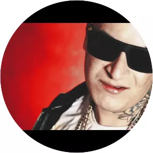 Japone Vargas - Musical artist