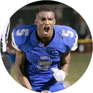 Jaquayln Crawford - American football player