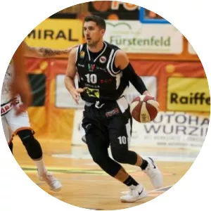 Jaren Sina - Kosovan-American professional basketball player