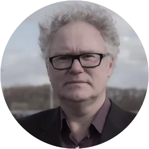 Jasper Schweppe - Musical artist