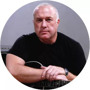 Javier Bergia - Singer