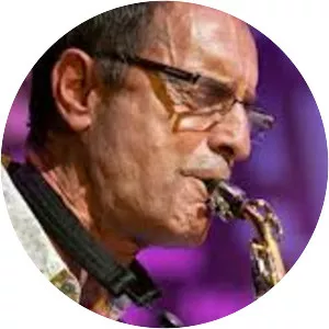 Javier Paxariño Musician