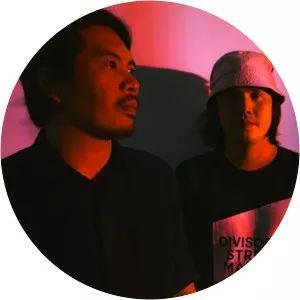 Jay Gapasin Musician