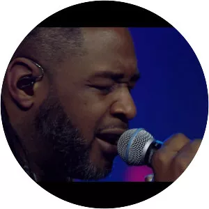 Jaye Thomas - Singer