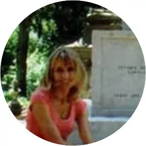 Jayne Elizabeth Lewis