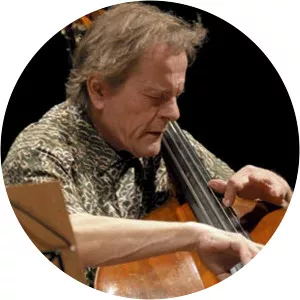 Jean-Jacques Avenel - Bassist