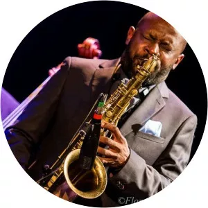 Jean-Jacques Elangué Musician