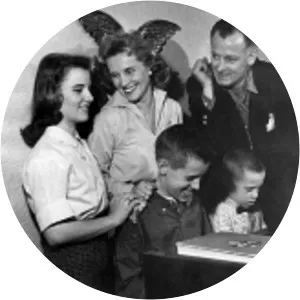 Jean Myers - Art Carney's wife