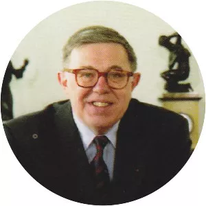 Jean-Pierre Poussou - Historian